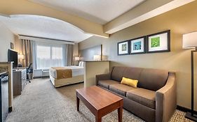 Comfort Suites Sawgrass 3*
